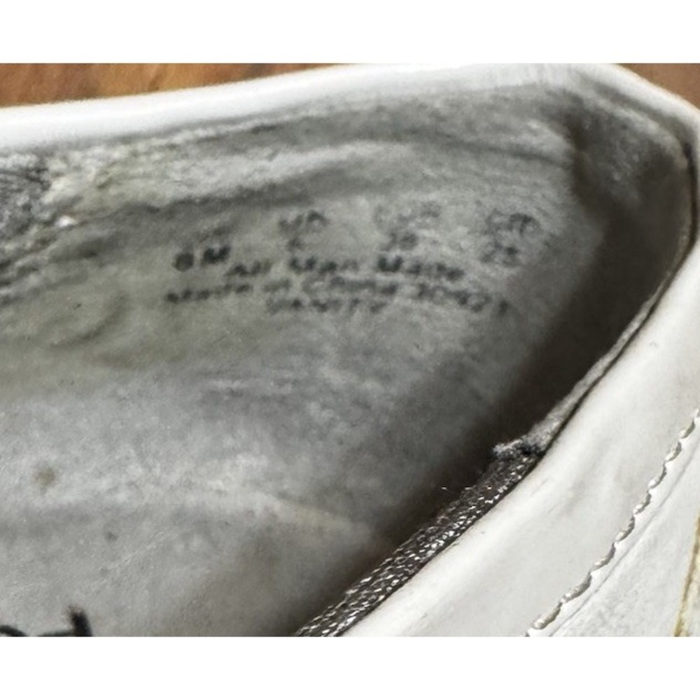 Life Stride Soft System Women's White Faux Leather Flat Shoes Sz 8M - Picture 2 of 11